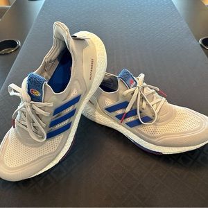 Kansas Jayhawks Men’s Adidas Ultraboost - Size  11